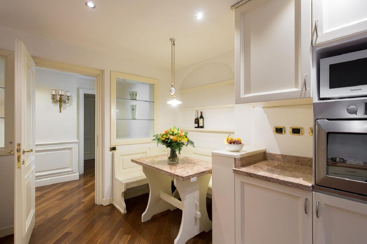 47Luxury Suites - Colosseo Roma Ngoại thất bức ảnh